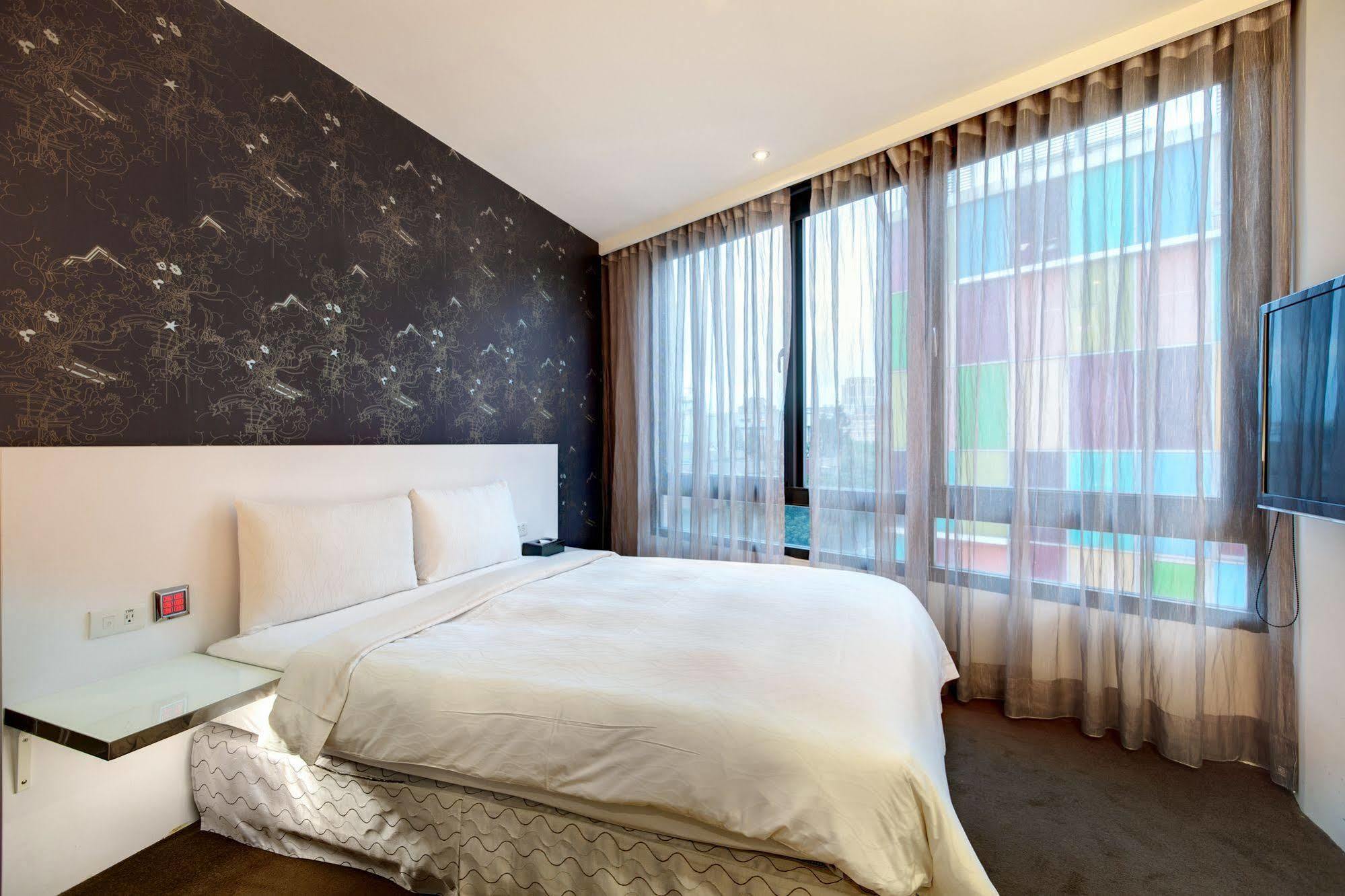 Cityinn Hotel Plus - Ximending Branch Тайпей Екстериор снимка