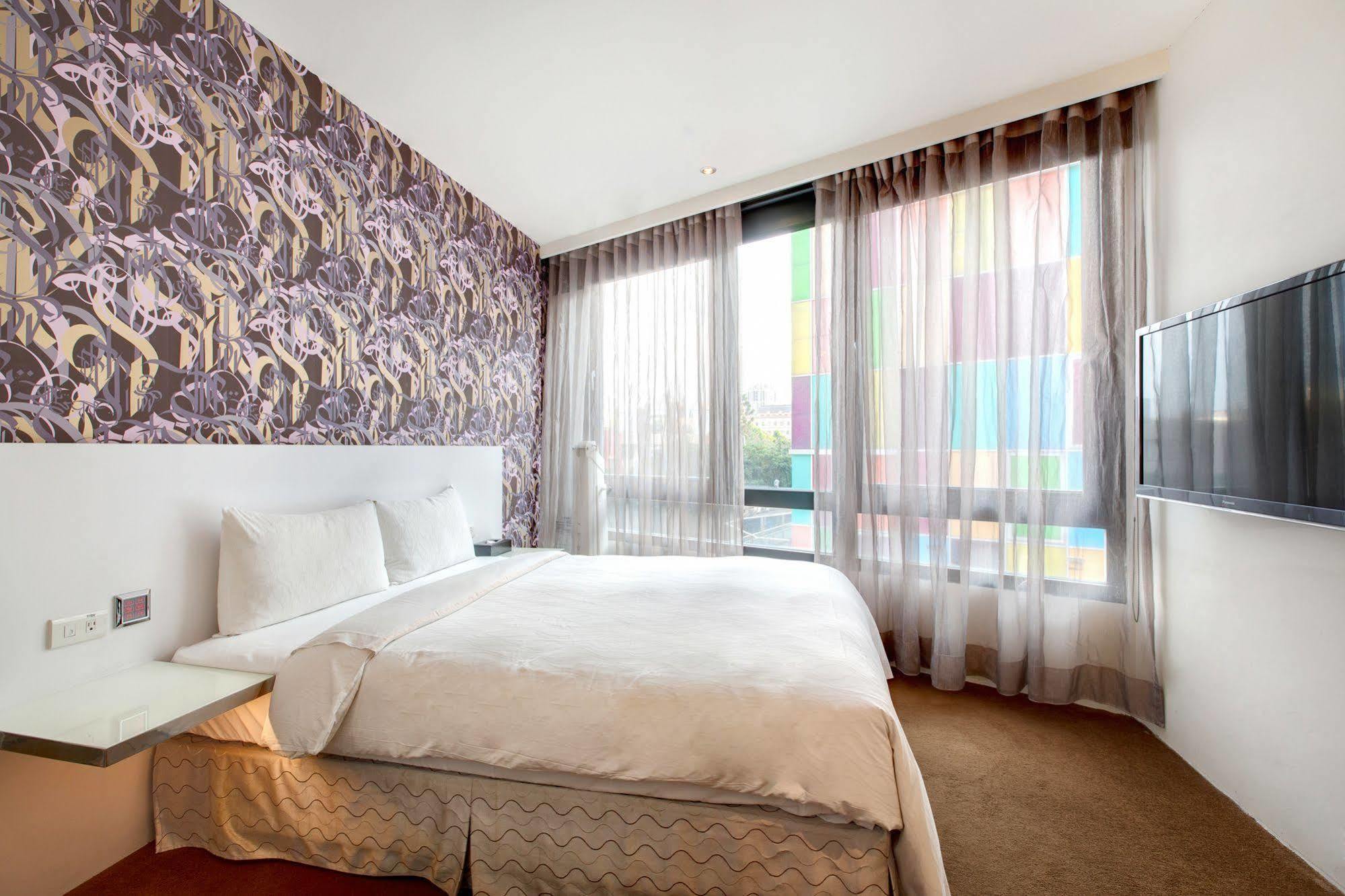 Cityinn Hotel Plus - Ximending Branch Тайпей Екстериор снимка